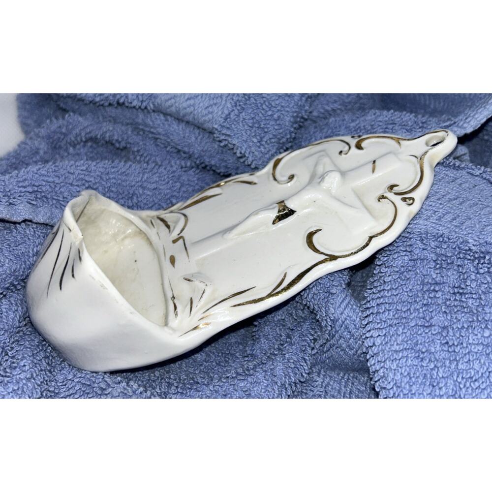 VTG Holy Water Font White Bisque Porcelain Hand Paint, Gold Trim 8". crucifix - Picture 3 of 7